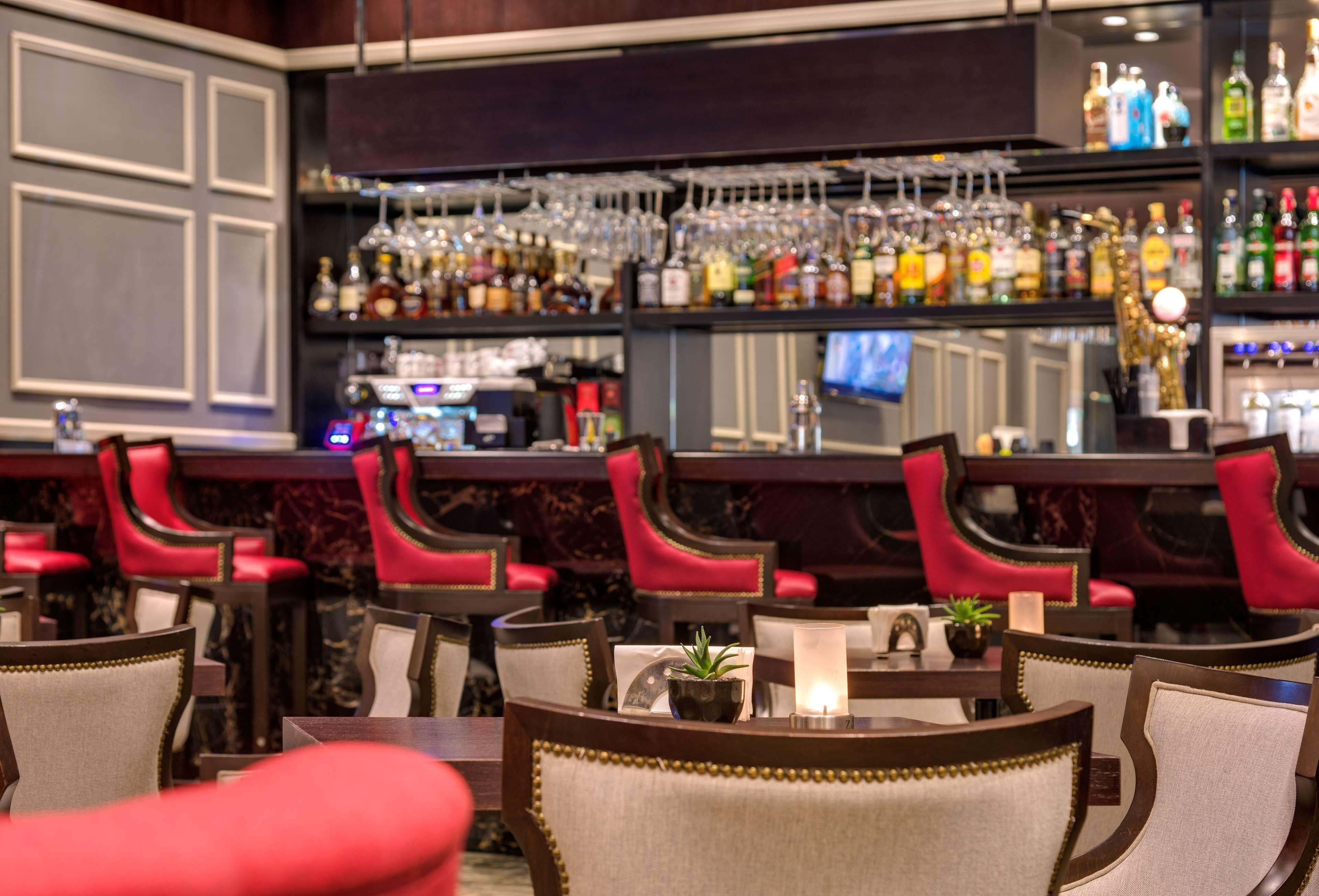 Radisson Blu Leogrand Hotel Chişinău Extérieur photo