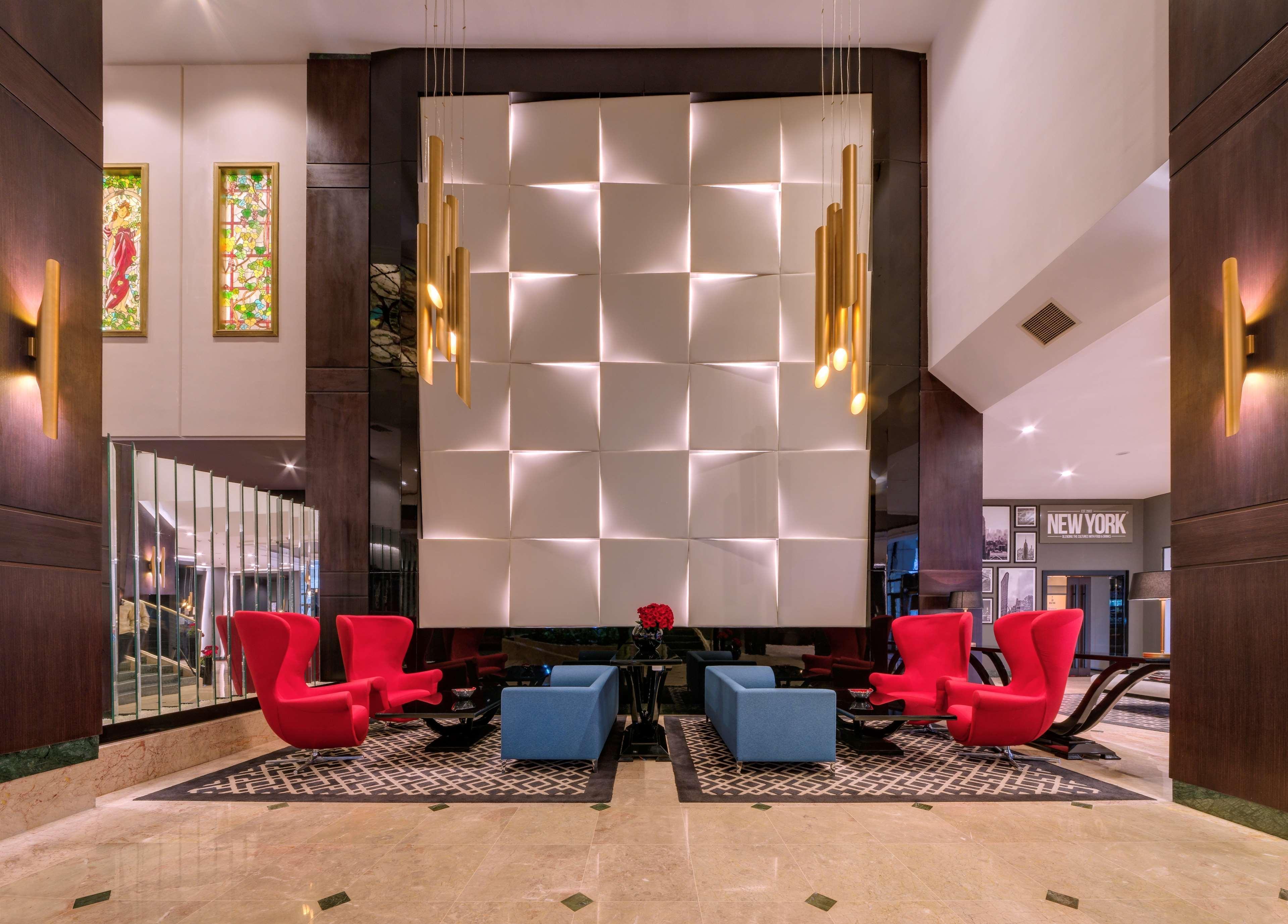 Radisson Blu Leogrand Hotel Chişinău Extérieur photo