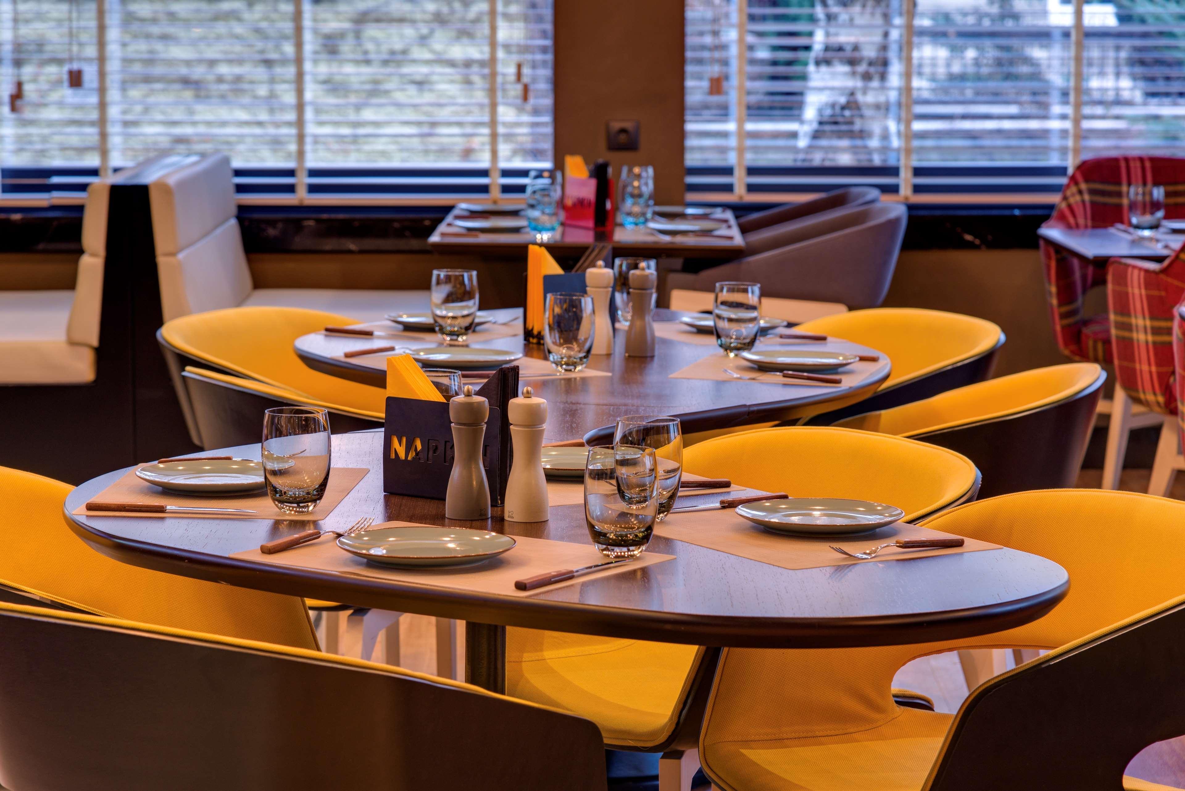 Radisson Blu Leogrand Hotel Chişinău Extérieur photo