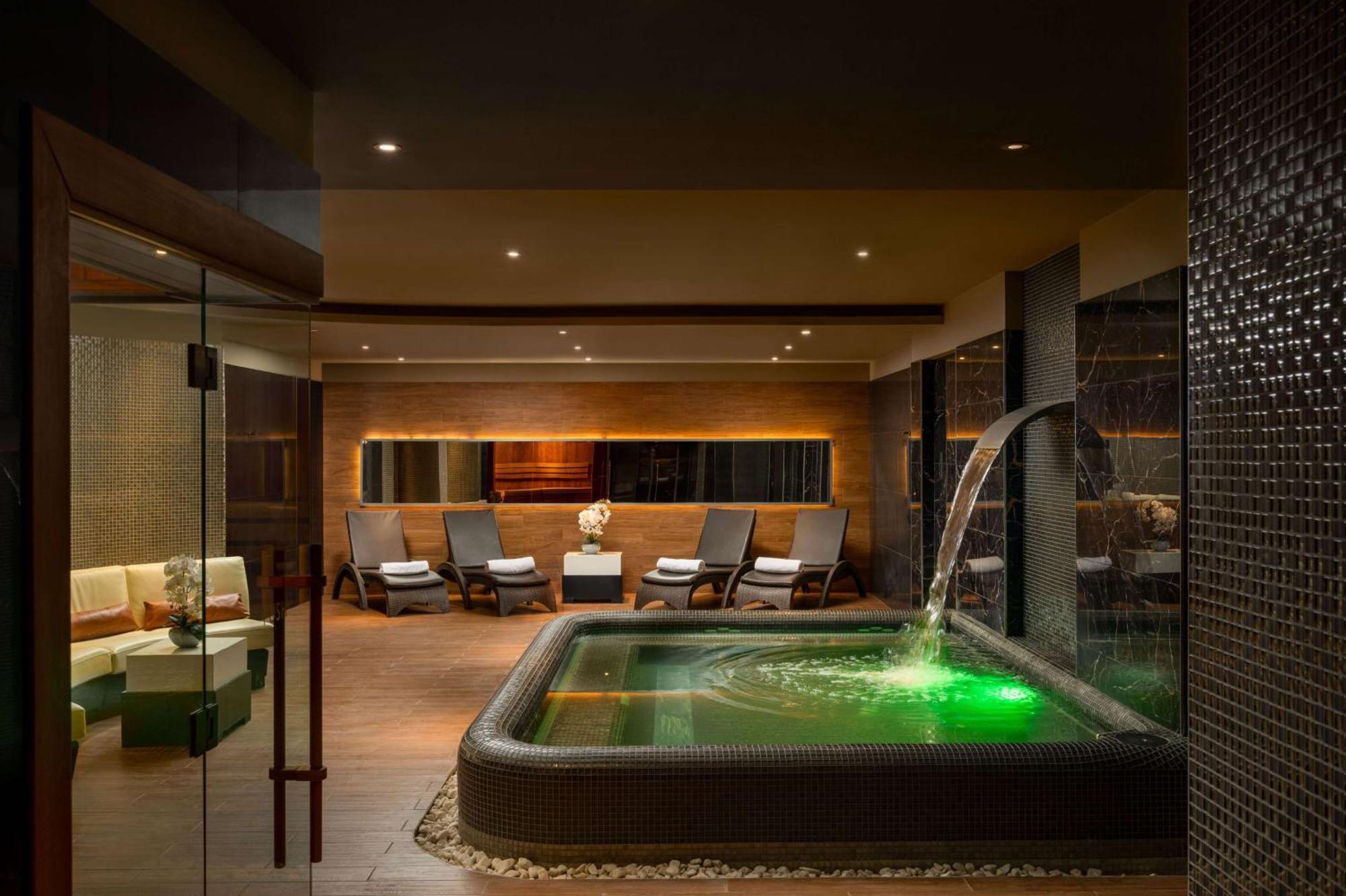 Radisson Blu Leogrand Hotel Chişinău Extérieur photo