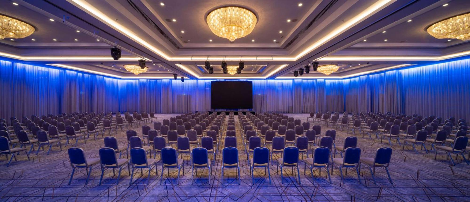 Radisson Blu Leogrand Hotel Chişinău Extérieur photo